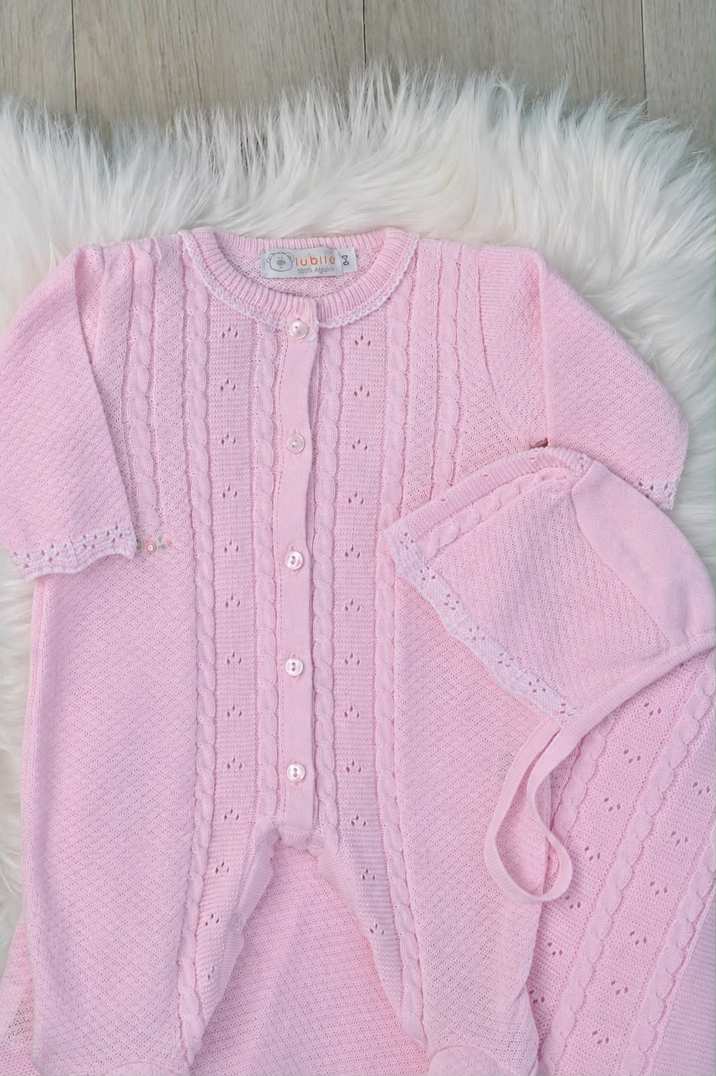Pink Isabella Esquimal