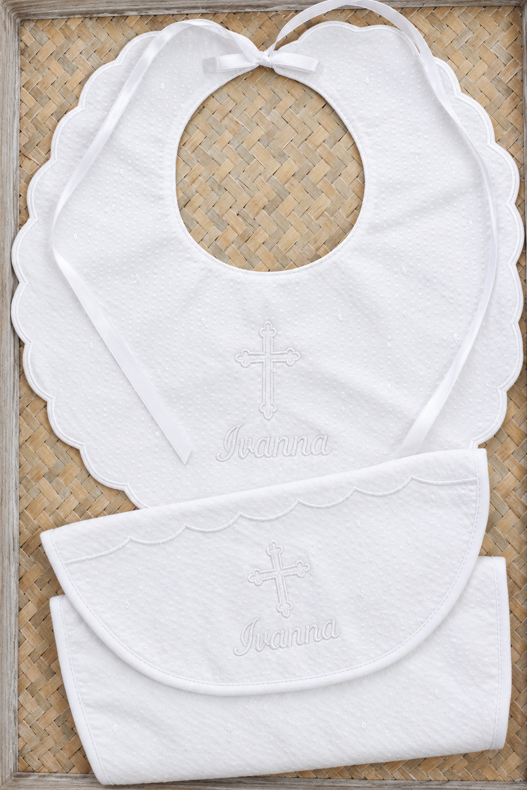 Set Babero y Trapito de Hombro Blanco