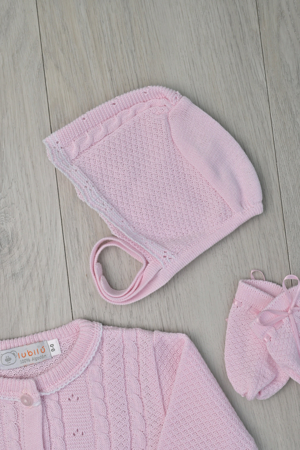 Pink Isabella Esquimal