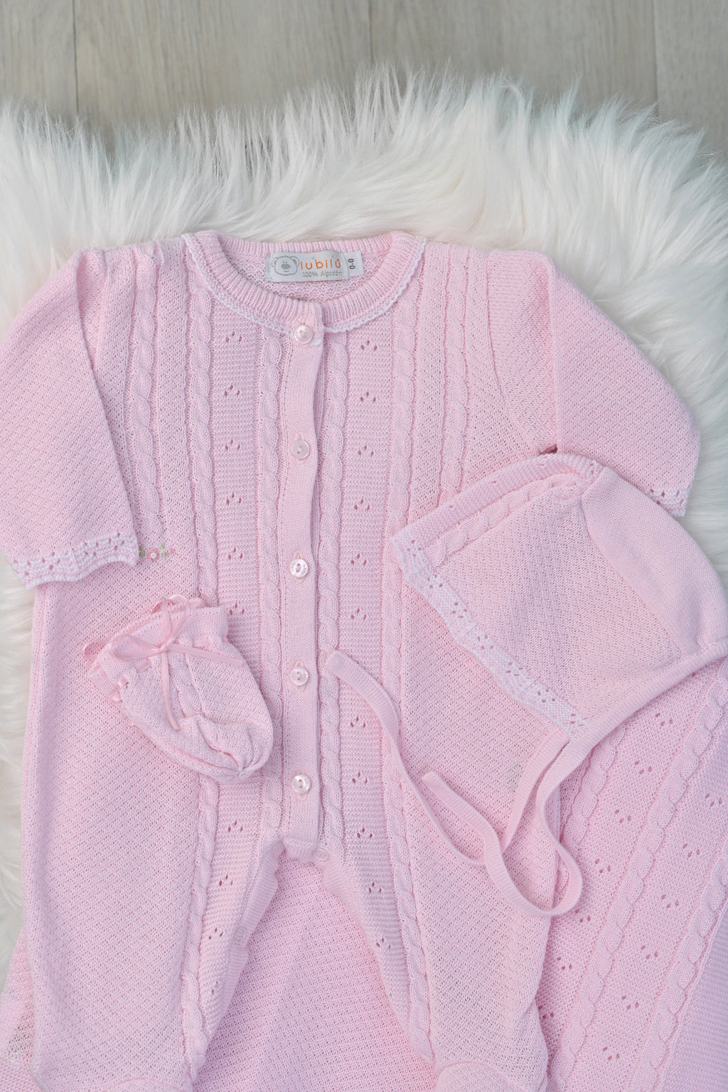 Pink Isabella Esquimal