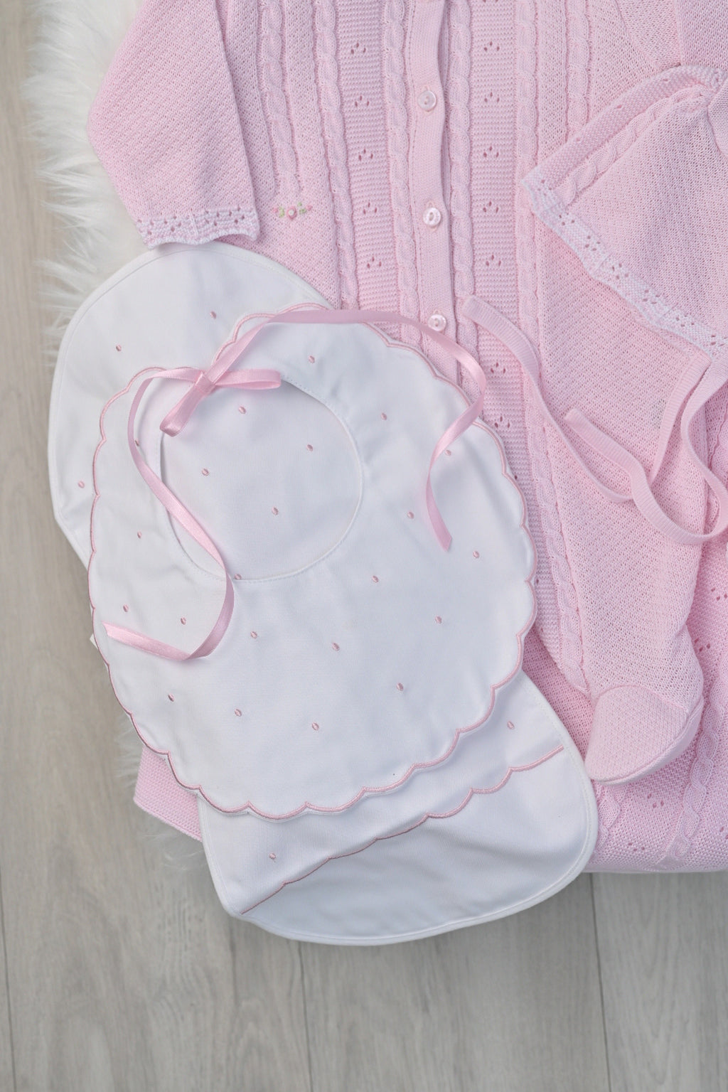 Set Babero y Trapo de Hombro Rosie