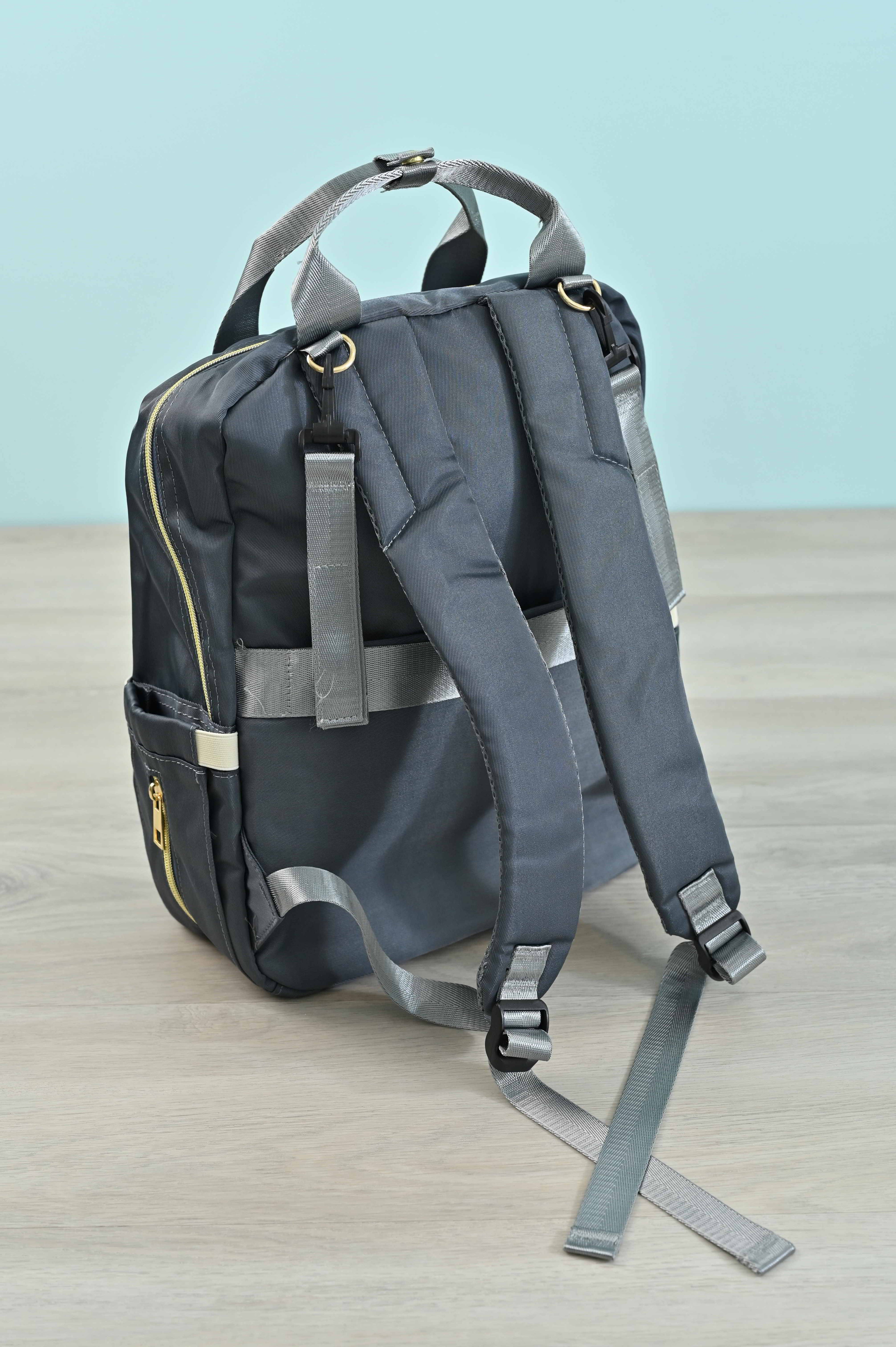 Pañalera Gray Tipo Mochila
